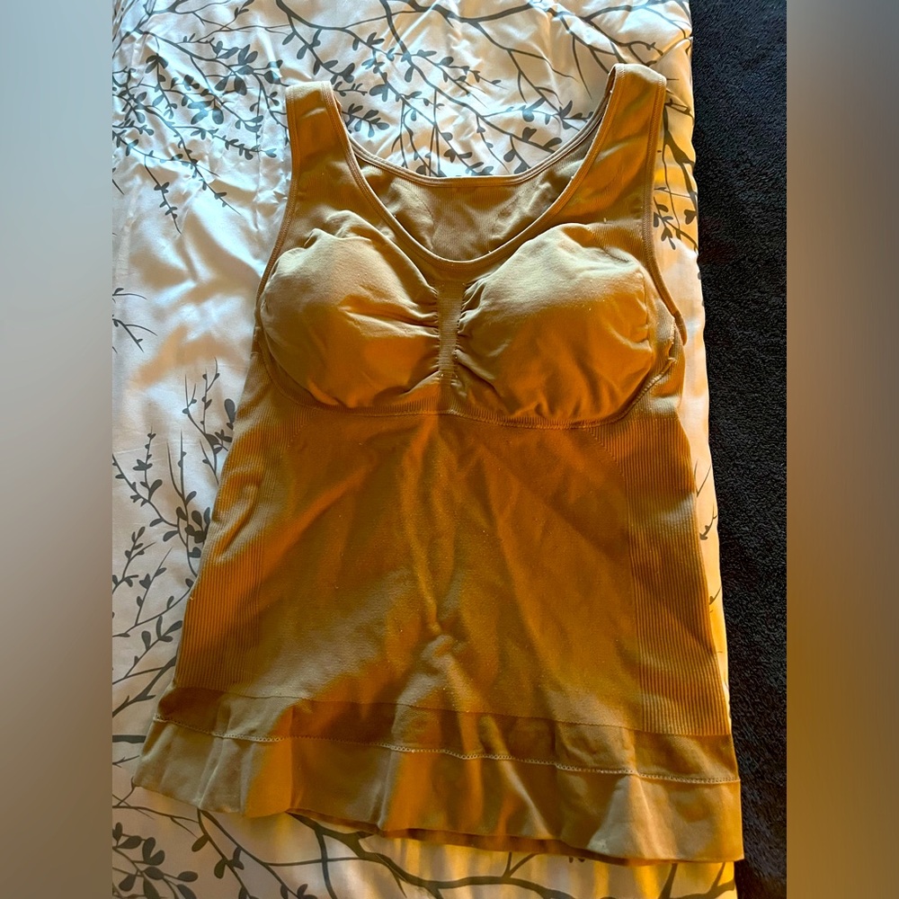 Body shapwear in a size large sea cup new without tags
